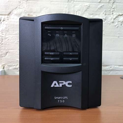 Apc 750va Smart Ups 500 Watts 750va Input 230v Output 230v Interface Port Smart Slot Usb Ups 0130