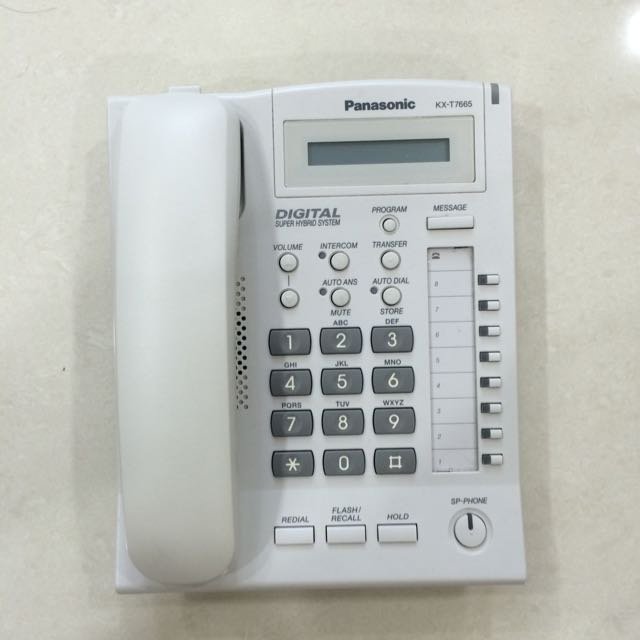 Panasonic KX-T7665 Digital Phone