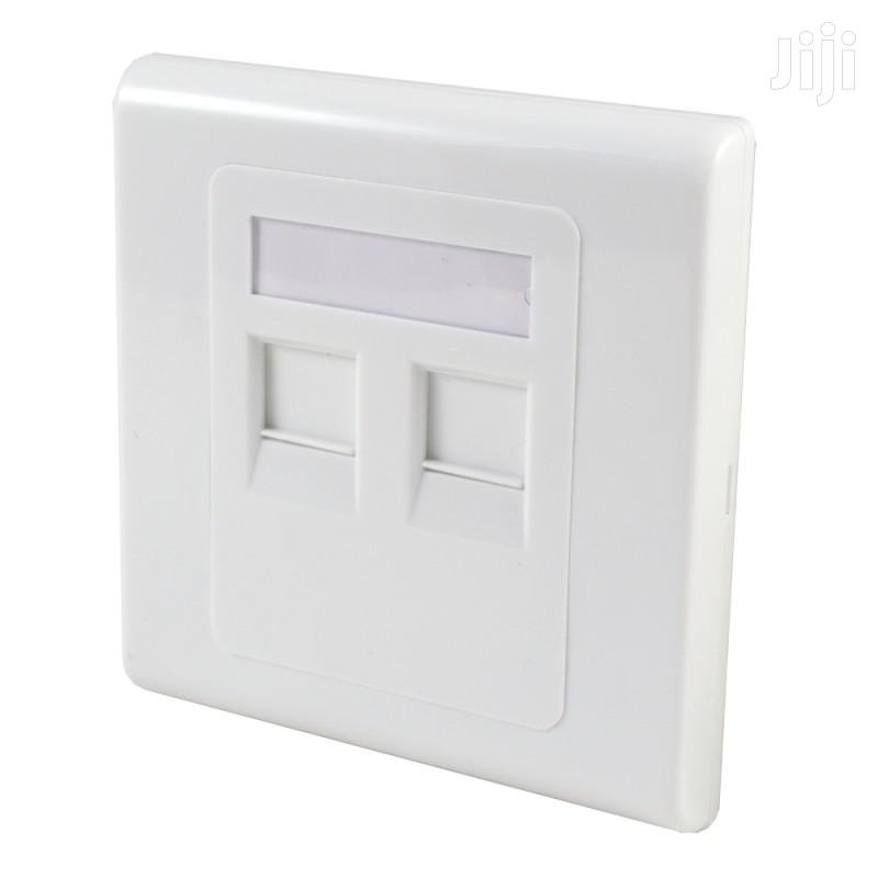 Easenet Cat 6 double faceplates with modules