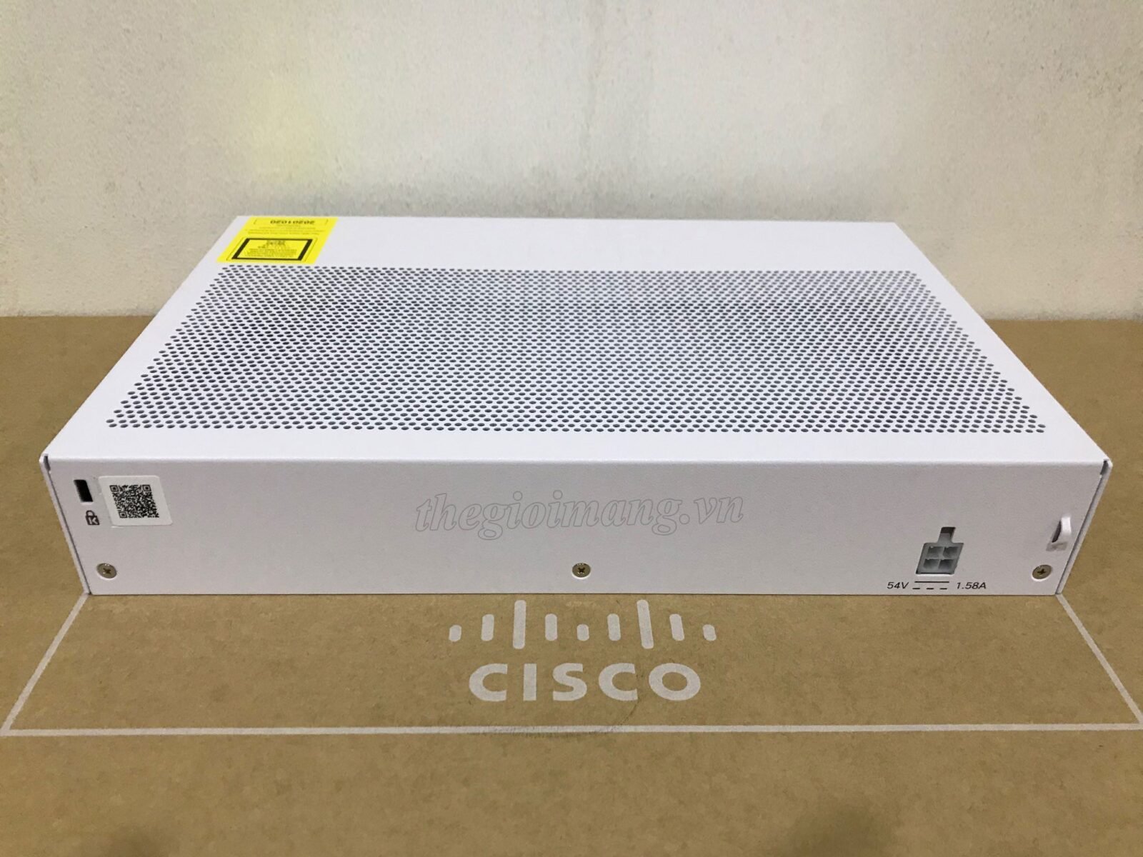 Cisco CBS350-8P-E-2G-UK 8-Port L3 GE Managed PoE Switch